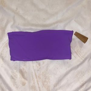SKIMS FITS EVERYBODY BANDEAU- Color “ULTRA VIOLET”- size S- NEW